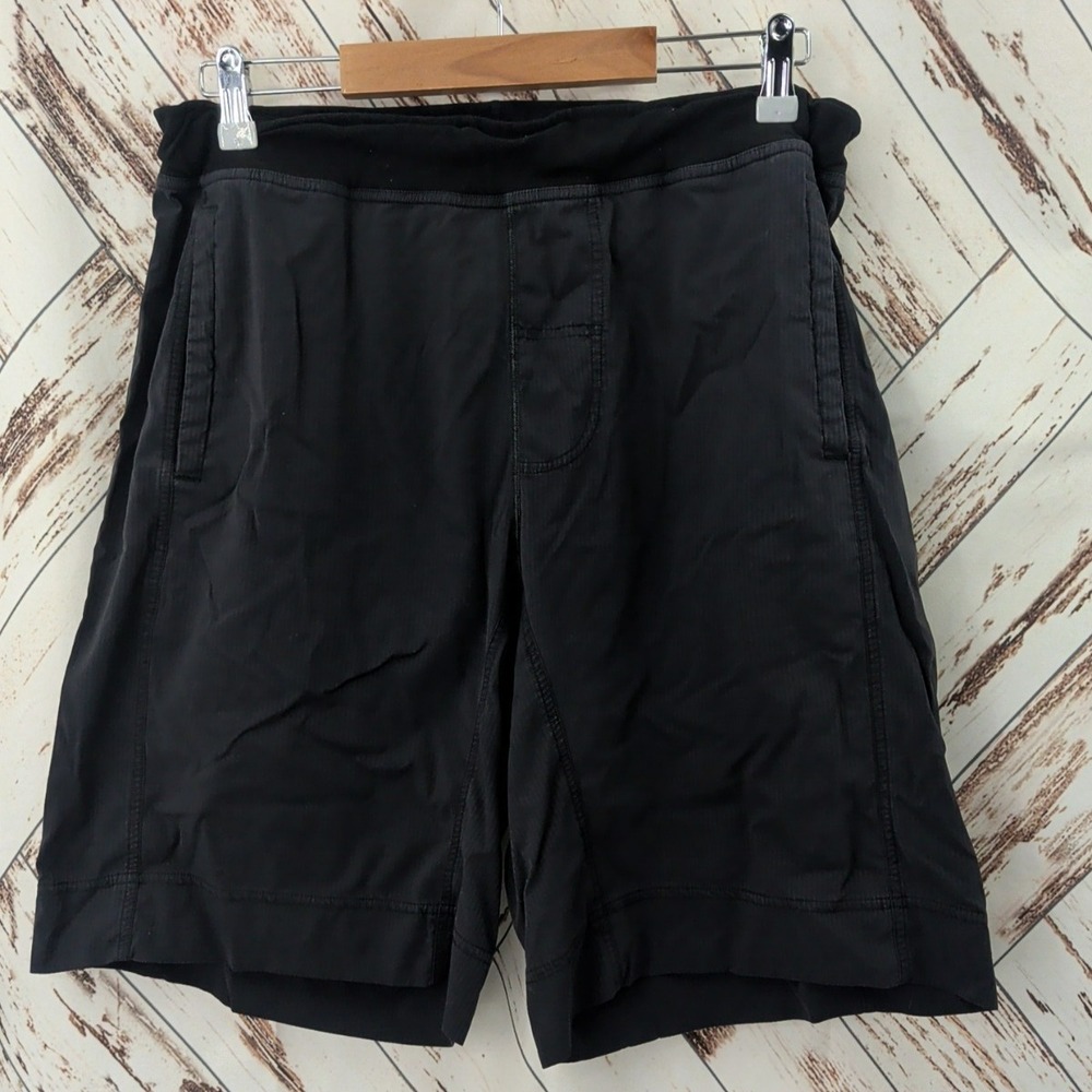 Lululemon Athletica Shorts Black  Zip Pocket Dance Studio Rare